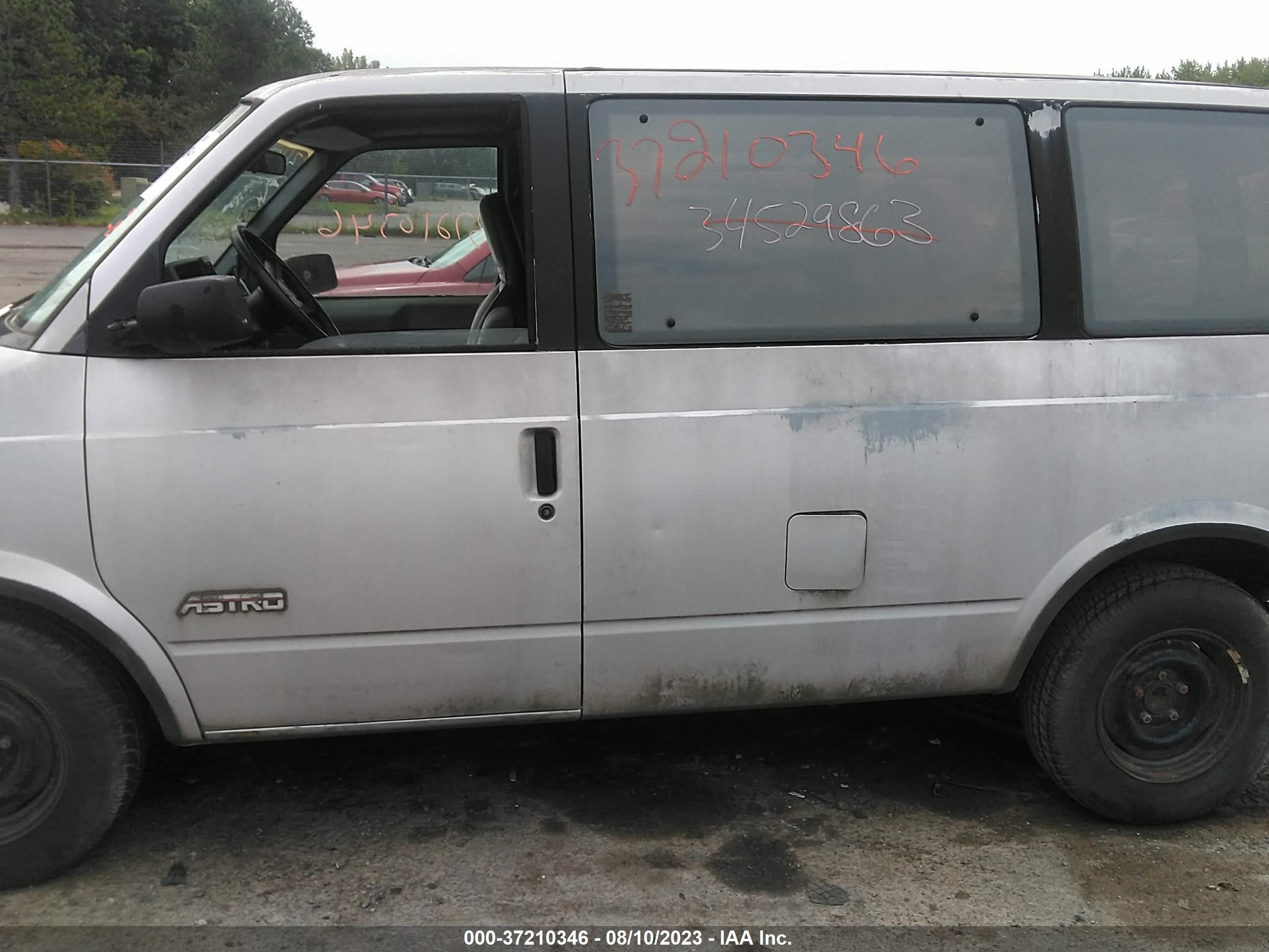 Photo 13 VIN: 1GNDM15Z0KB160218 - CHEVROLET ASTRO 