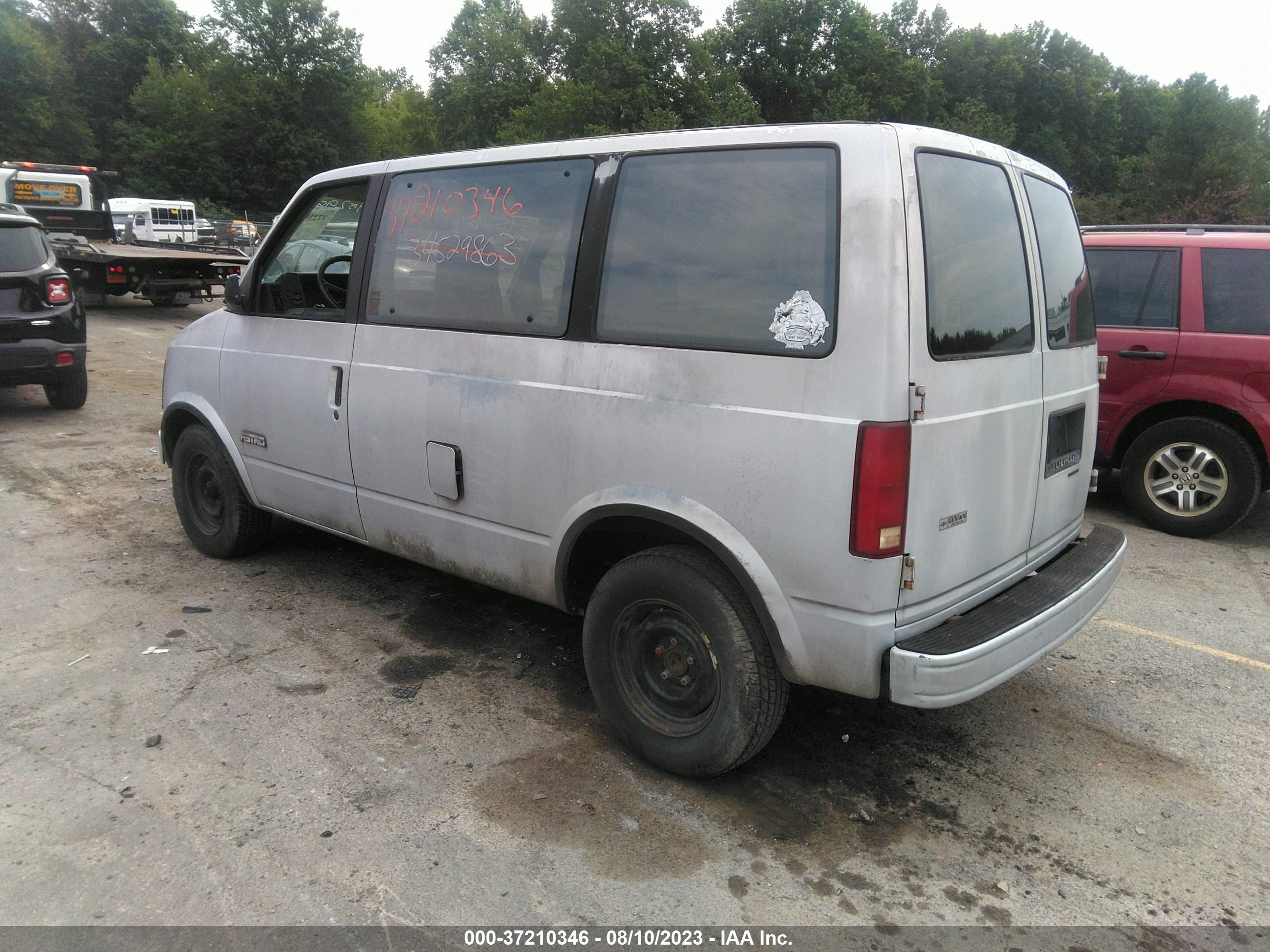 Photo 2 VIN: 1GNDM15Z0KB160218 - CHEVROLET ASTRO 