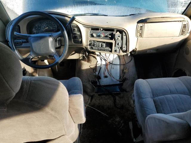 Photo 7 VIN: 1GNDM19W0YB143993 - CHEVROLET ASTRO 