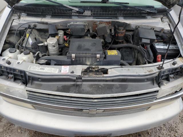 Photo 11 VIN: 1GNDM19W4YB145357 - CHEVROLET ASTRO 