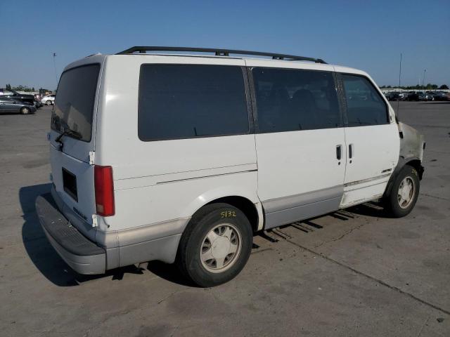 Photo 2 VIN: 1GNDM19W4YB153488 - CHEVROLET ASTRO 