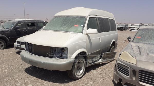 Photo 3 VIN: 1GNDM19W5VB213399 - CHEVROLET ASTRO 