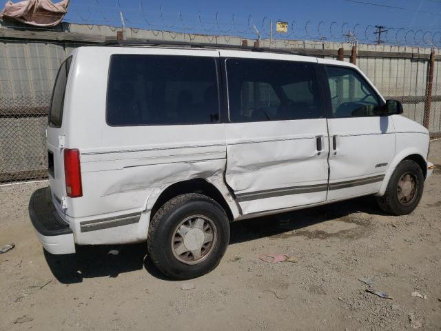 Photo 2 VIN: 1GNDM19W6WB173531 - CHEVROLET ASTRO 