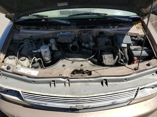 Photo 11 VIN: 1GNDM19W6XB153569 - CHEVROLET ASTRO 