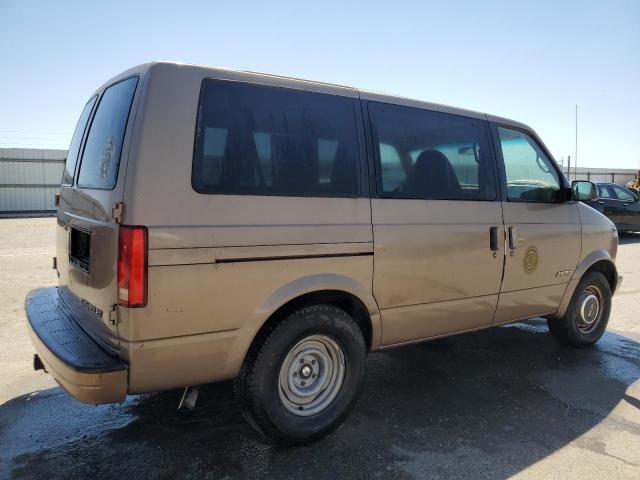 Photo 2 VIN: 1GNDM19W6XB153569 - CHEVROLET ASTRO 