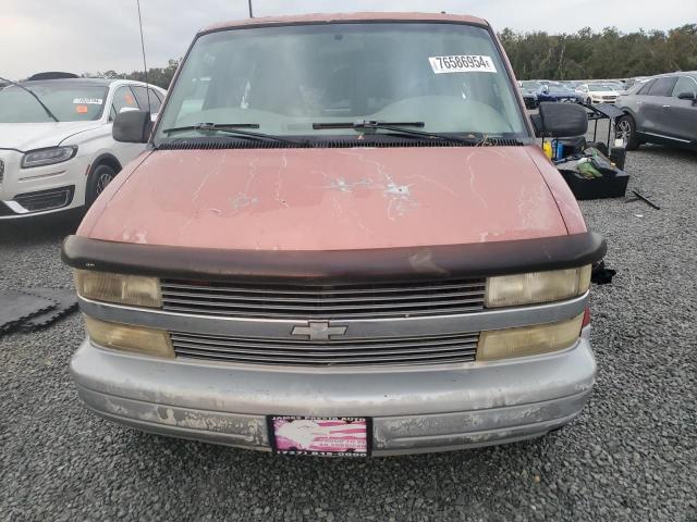 Photo 4 VIN: 1GNDM19W6YB112523 - CHEVROLET ASTRO 