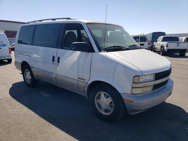 Photo 3 VIN: 1GNDM19W6YB138636 - CHEVROLET ASTRO 