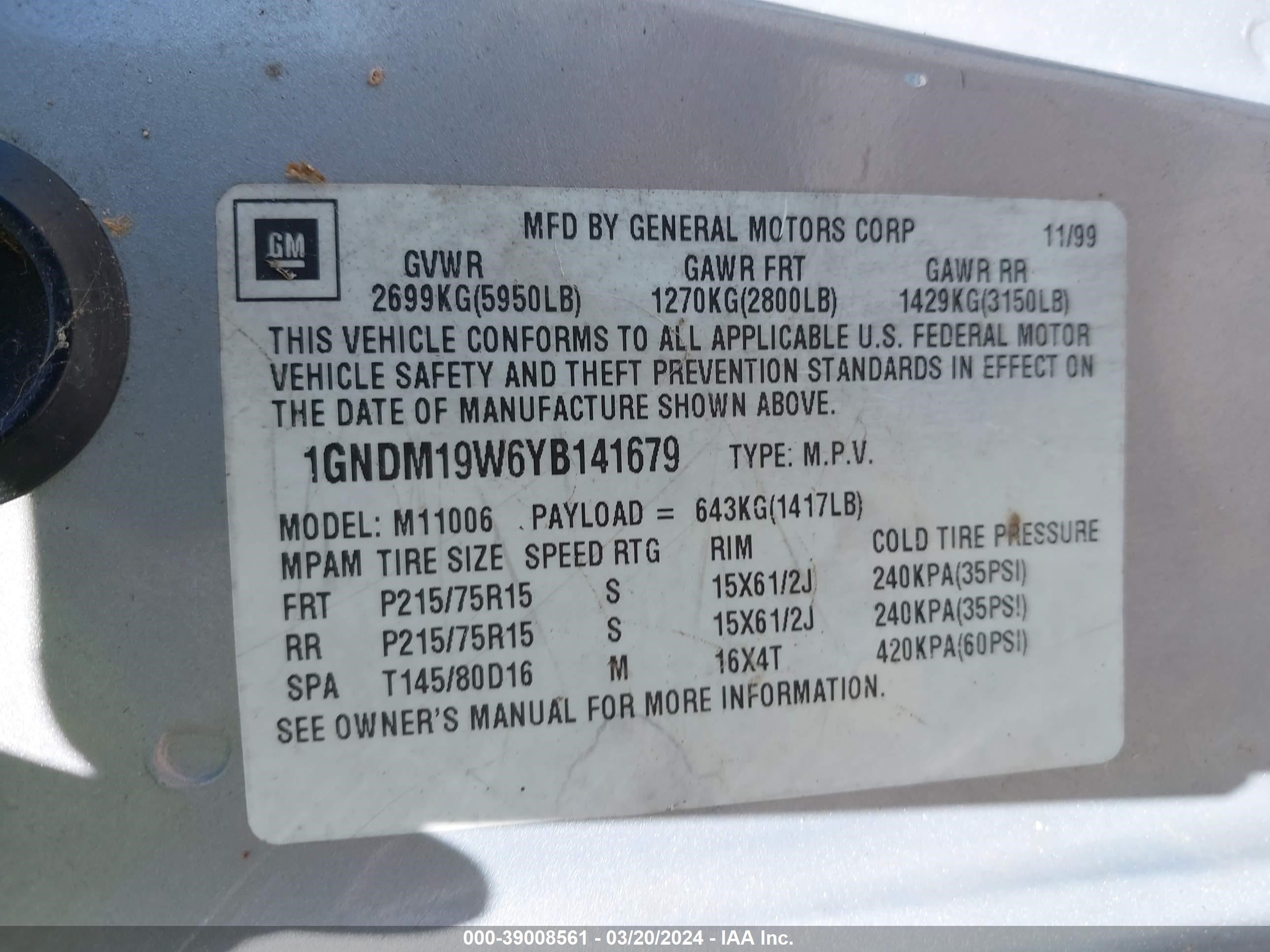 Photo 8 VIN: 1GNDM19W6YB141679 - CHEVROLET ASTRO 