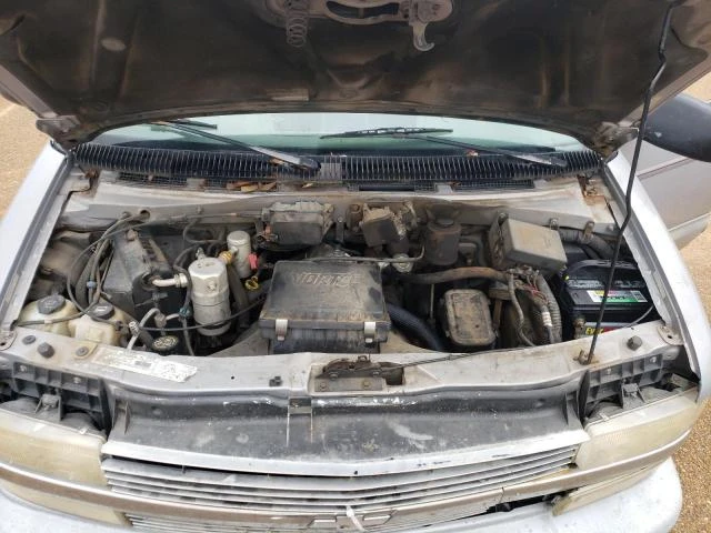 Photo 11 VIN: 1GNDM19W9YB143880 - CHEVROLET ASTRO 