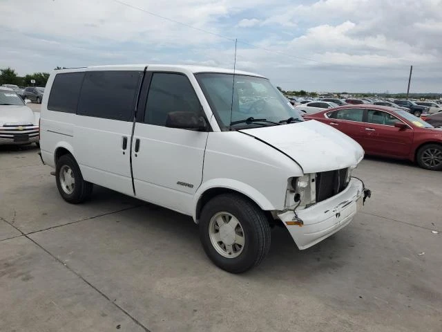 Photo 3 VIN: 1GNDM19W9YB163692 - CHEVROLET ASTRO 