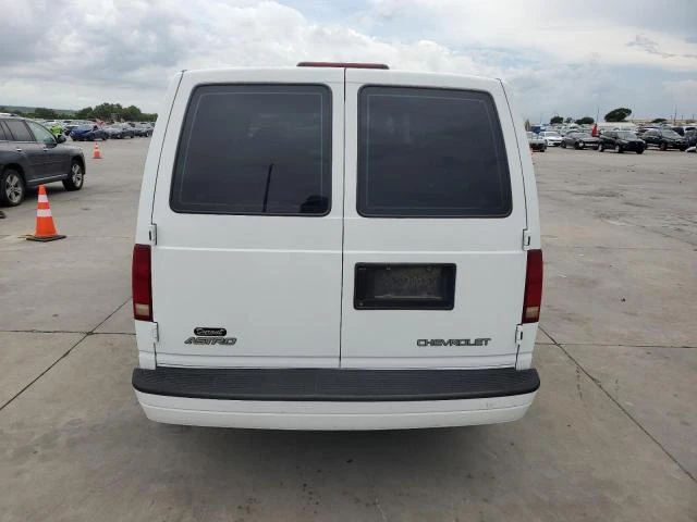 Photo 5 VIN: 1GNDM19W9YB163692 - CHEVROLET ASTRO 