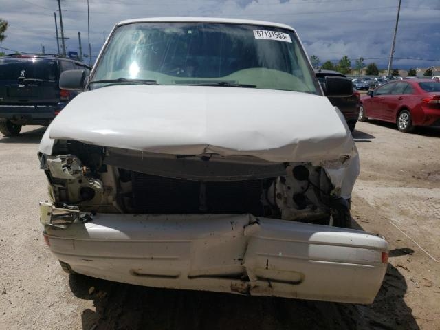 Photo 4 VIN: 1GNDM19X45B112735 - CHEVROLET ASTRO 