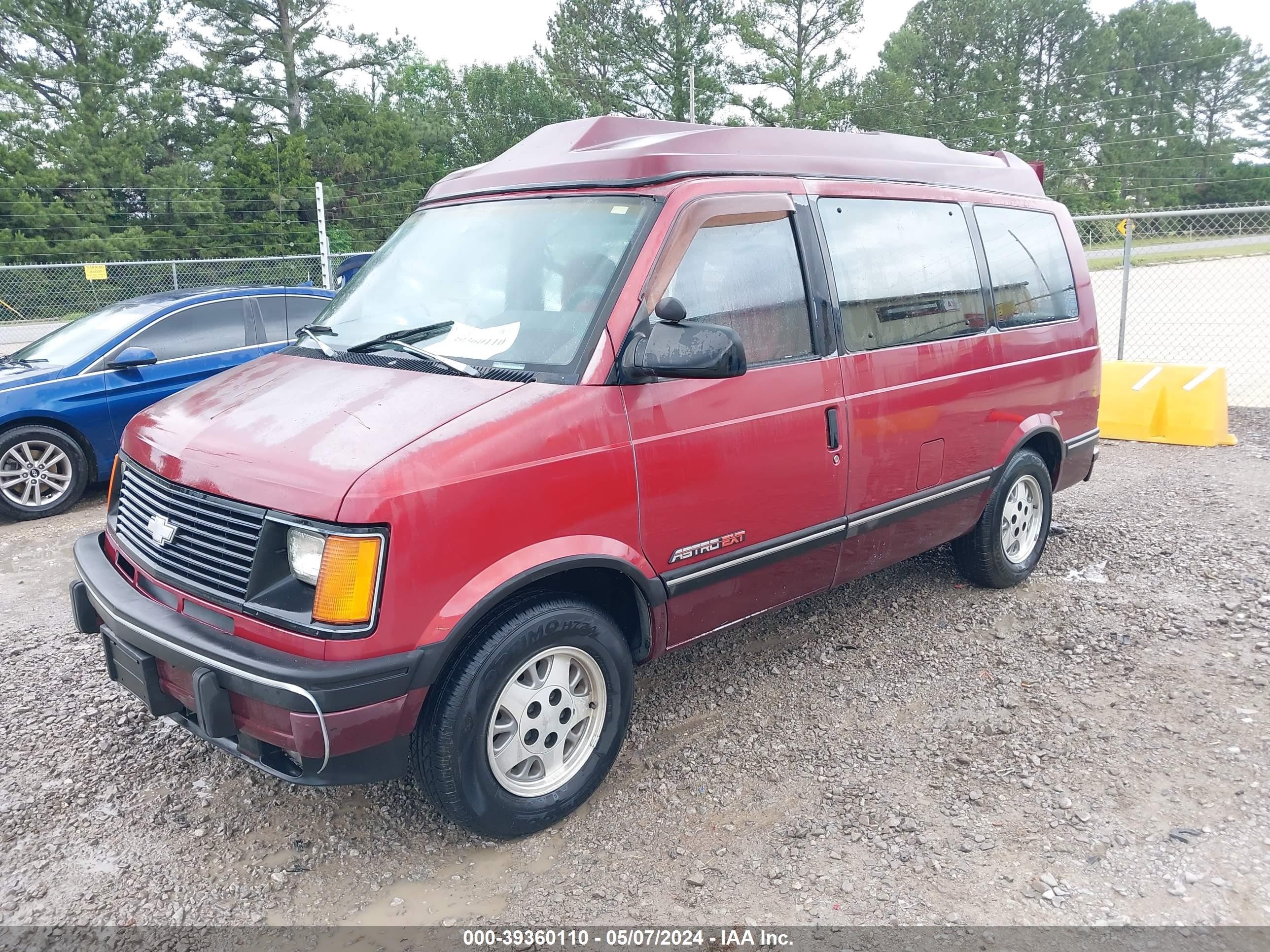 Photo 1 VIN: 1GNDM19Z0PB140178 - CHEVROLET ASTRO 