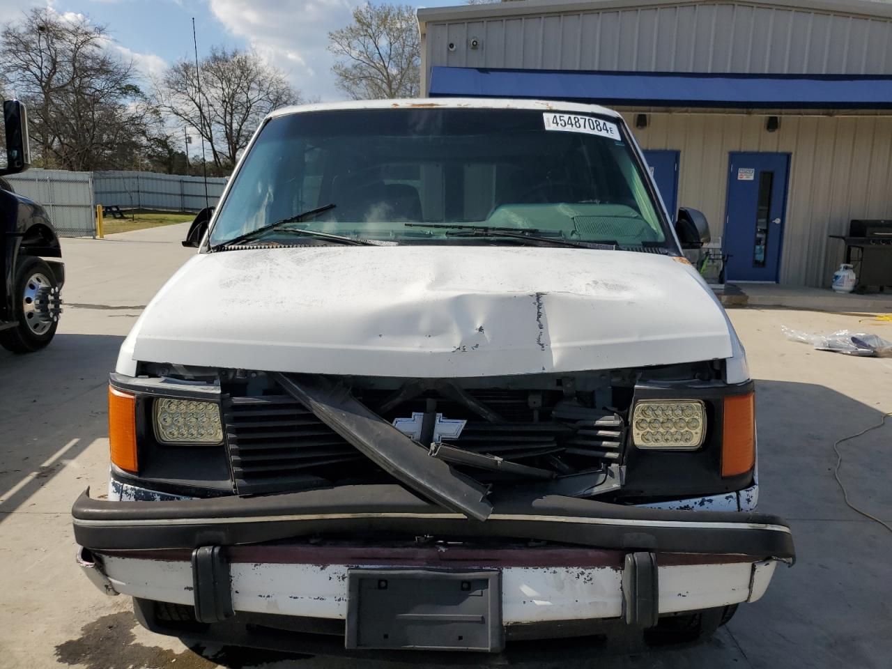 Photo 4 VIN: 1GNDM19Z6RB180137 - CHEVROLET ASTRO 