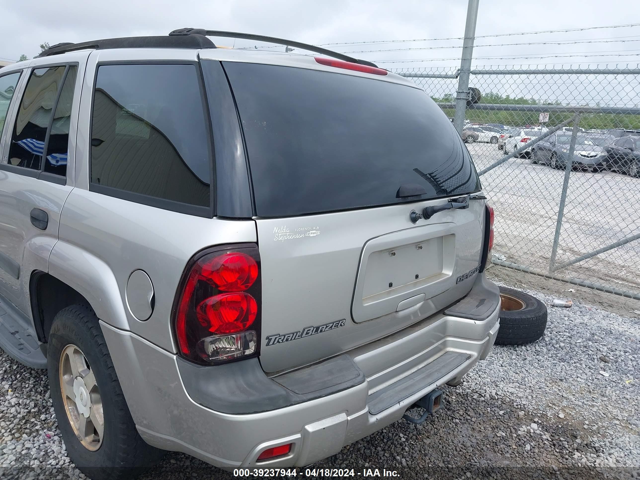 Photo 5 VIN: 1GNDS13S042229844 - CHEVROLET TRAILBLAZER 