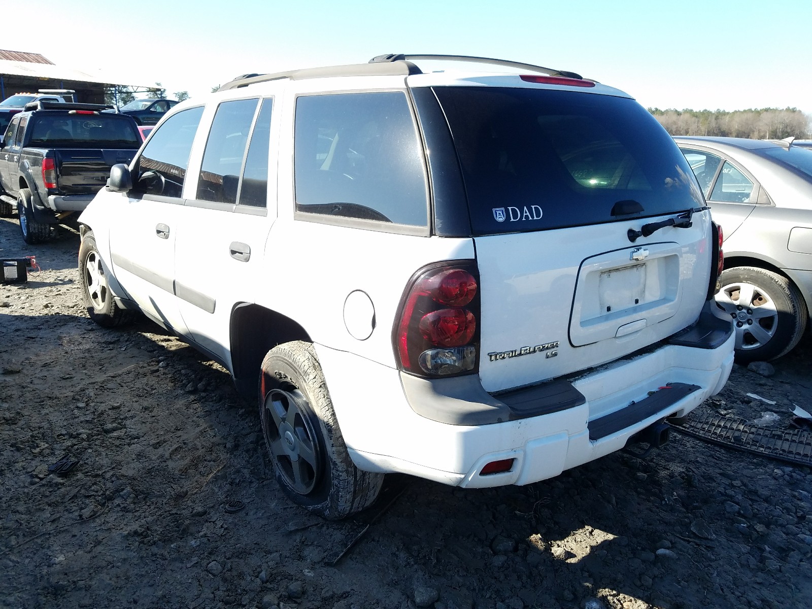 Photo 2 VIN: 1GNDS13S052108247 - CHEVROLET TRAILBLAZE 