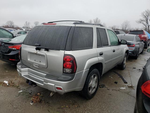 Photo 2 VIN: 1GNDS13S072218198 - CHEVROLET TRAILBLZR 