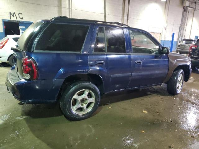 Photo 2 VIN: 1GNDS13S082104882 - CHEVROLET TRAILBLZR 