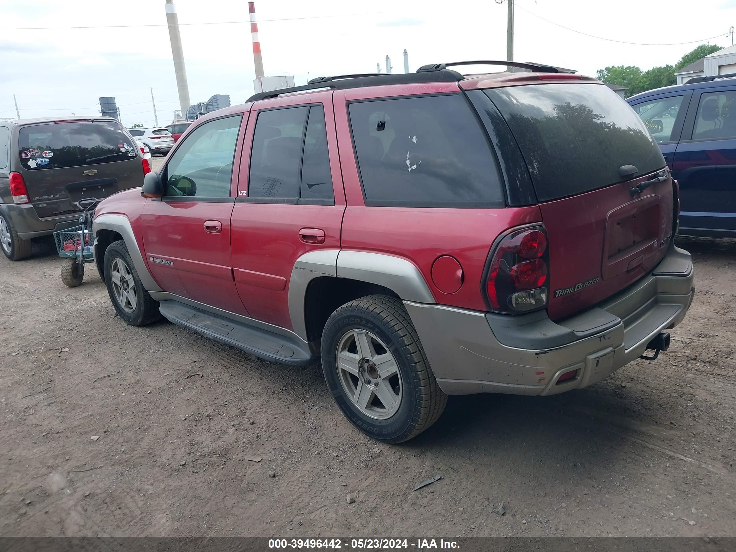 Photo 2 VIN: 1GNDS13S122510807 - CHEVROLET TRAILBLAZER 