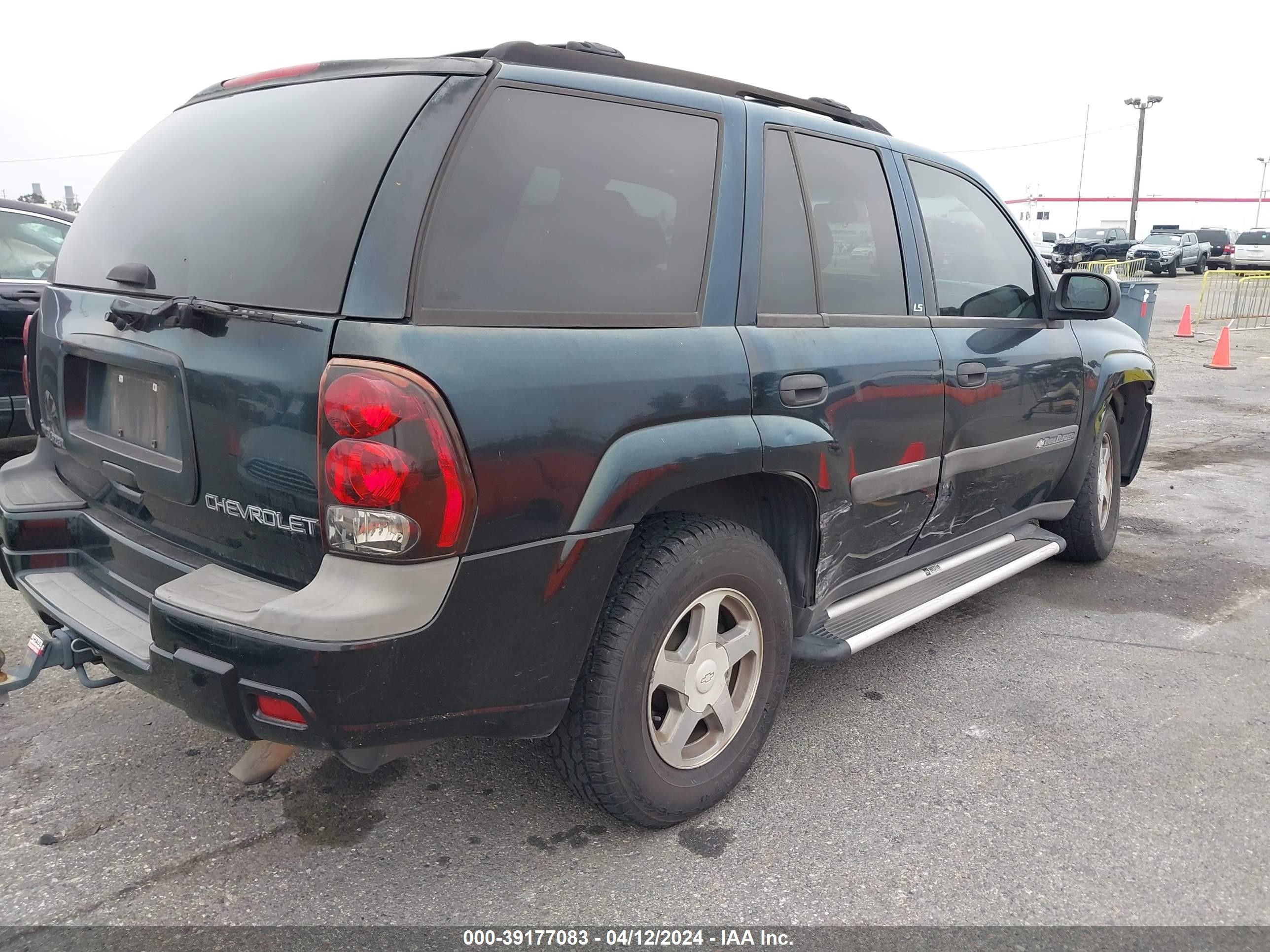 Photo 3 VIN: 1GNDS13S142114668 - CHEVROLET TRAILBLAZER 