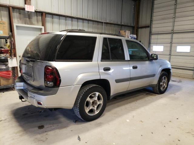 Photo 2 VIN: 1GNDS13S152129771 - CHEVROLET TRAILBLZR 