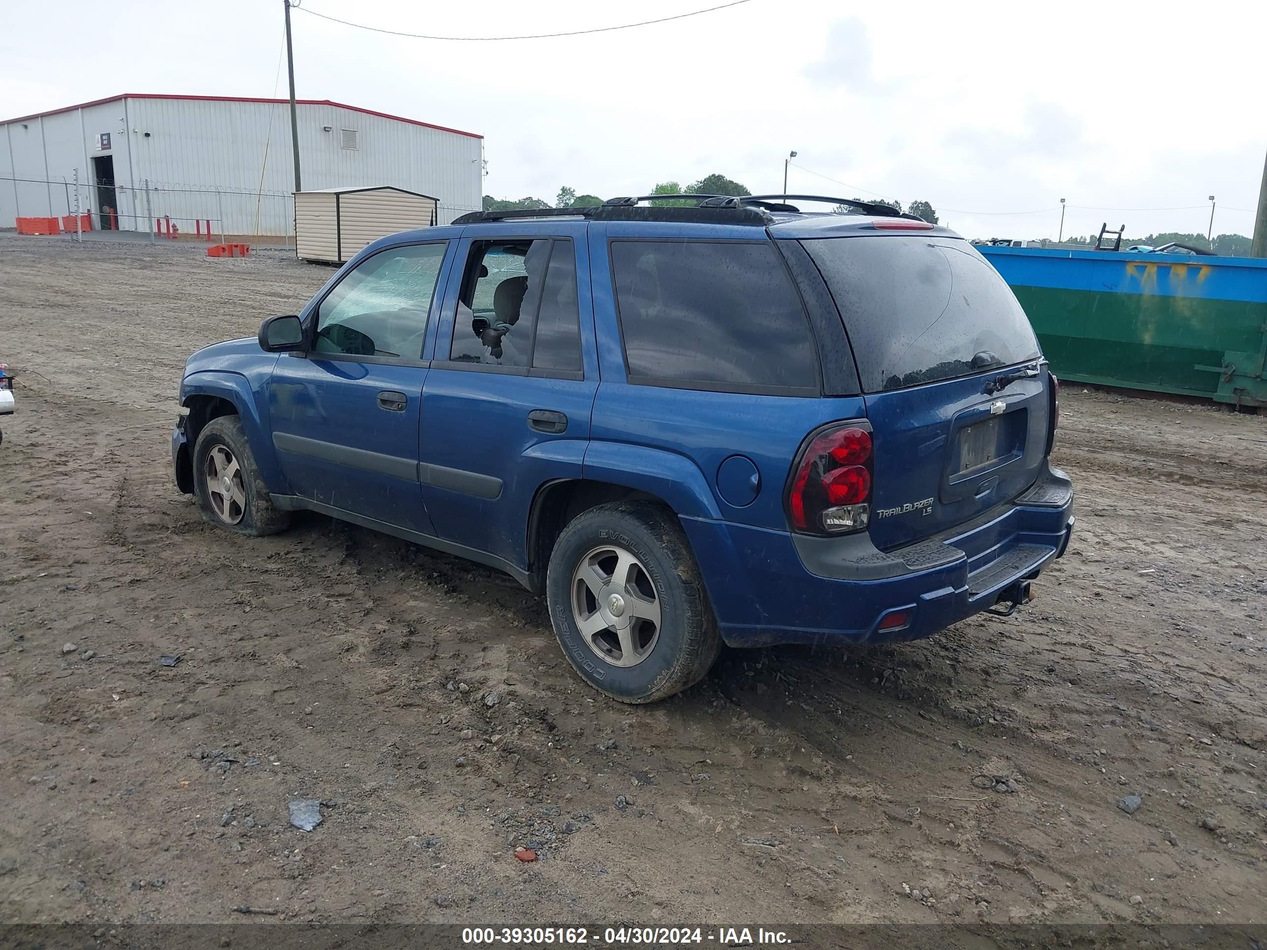 Photo 2 VIN: 1GNDS13S152257038 - CHEVROLET TRAILBLAZER 