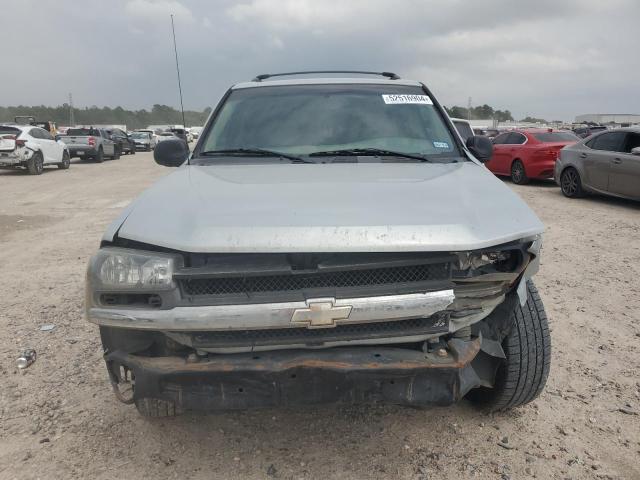 Photo 4 VIN: 1GNDS13S182144386 - CHEVROLET TRAILBLAZE 