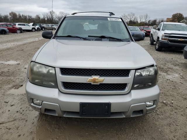 Photo 4 VIN: 1GNDS13S182155663 - CHEVROLET TRAILBLAZE 