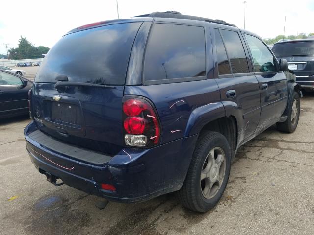 Photo 3 VIN: 1GNDS13S182210841 - CHEVROLET TRAILBLAZE 