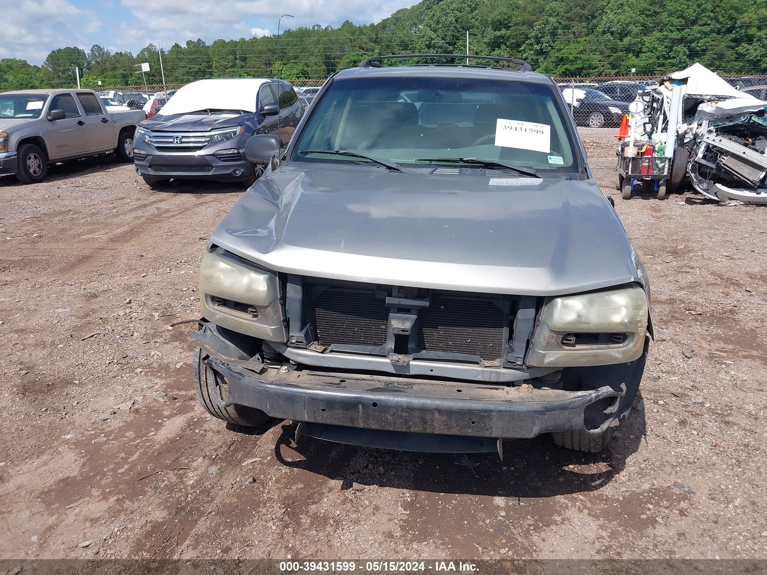 Photo 11 VIN: 1GNDS13S222222567 - CHEVROLET TRAILBLAZER 