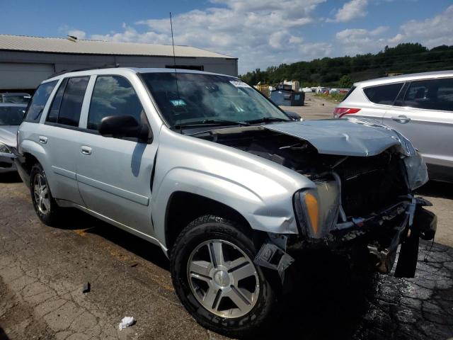 Photo 3 VIN: 1GNDS13S272206117 - CHEVROLET TRAILBLAZE 