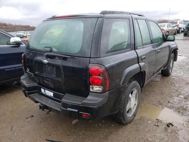 Photo 3 VIN: 1GNDS13S272294828 - CHEVROLET TRAILBLAZE 