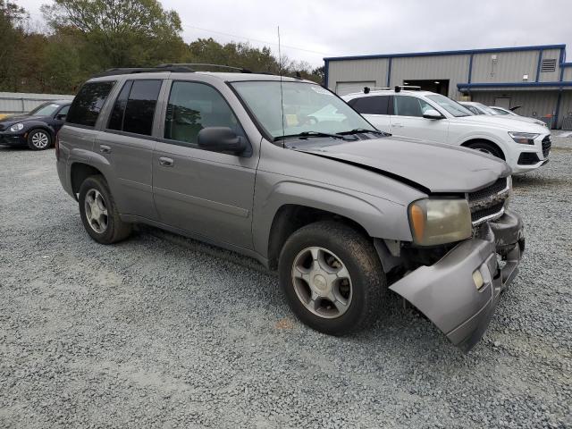 Photo 3 VIN: 1GNDS13S282134238 - CHEVROLET TRAILBLAZE 