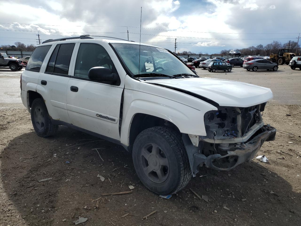 Photo 3 VIN: 1GNDS13S322358948 - CHEVROLET TRAILBLAZER 