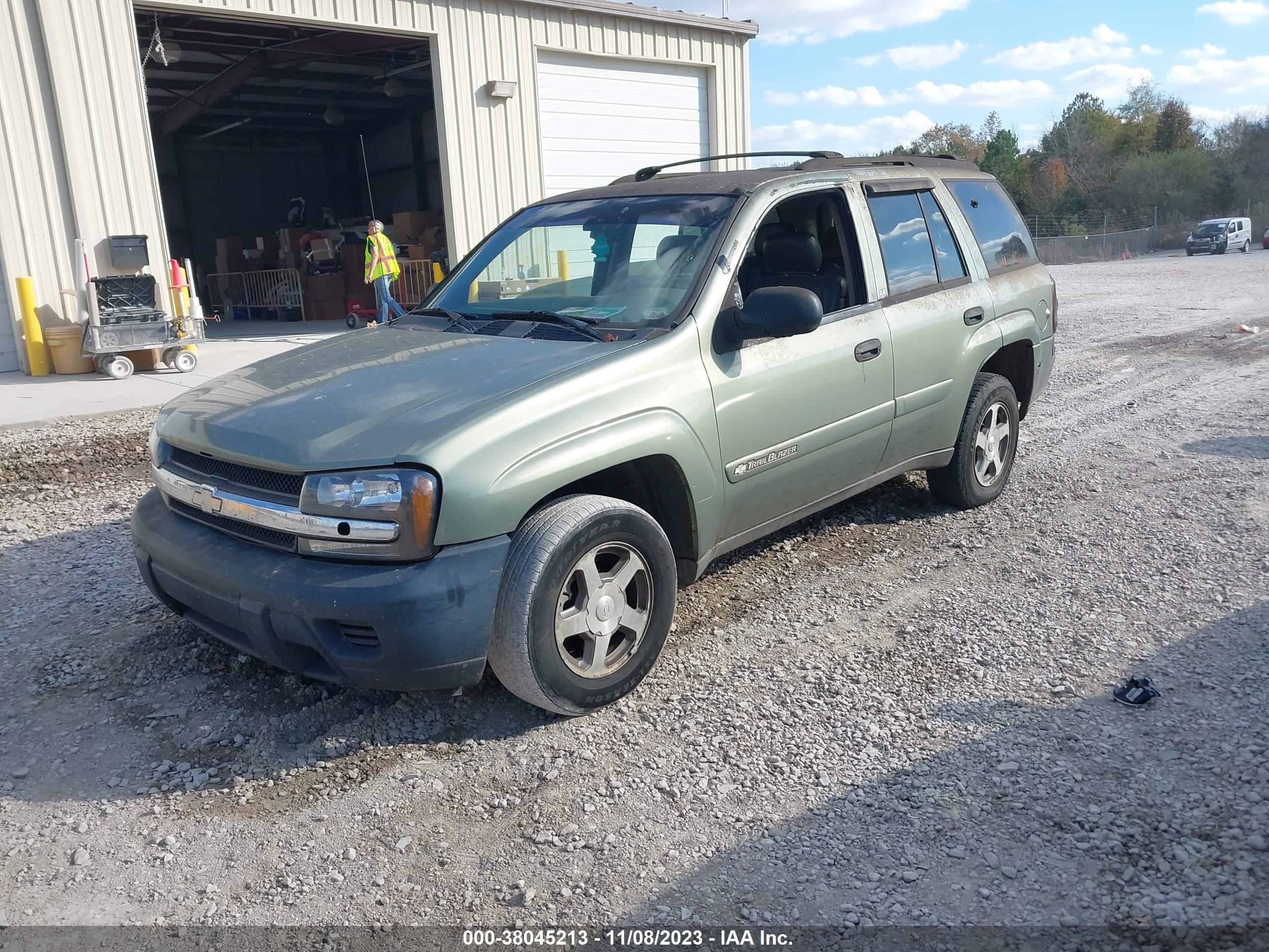 Photo 1 VIN: 1GNDS13S332107848 - CHEVROLET TRAILBLAZER 