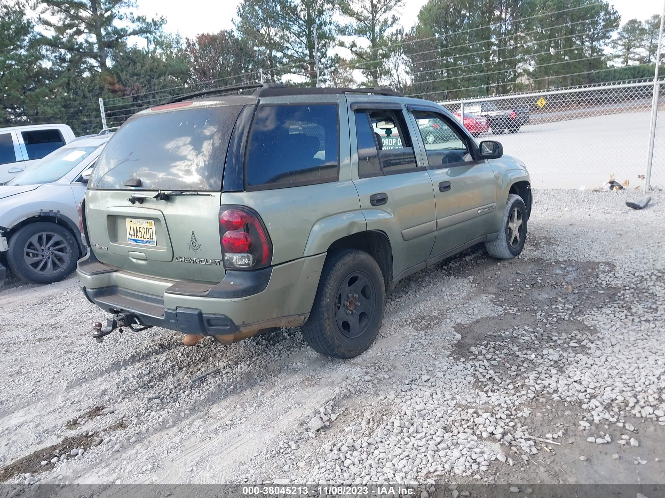 Photo 3 VIN: 1GNDS13S332107848 - CHEVROLET TRAILBLAZER 