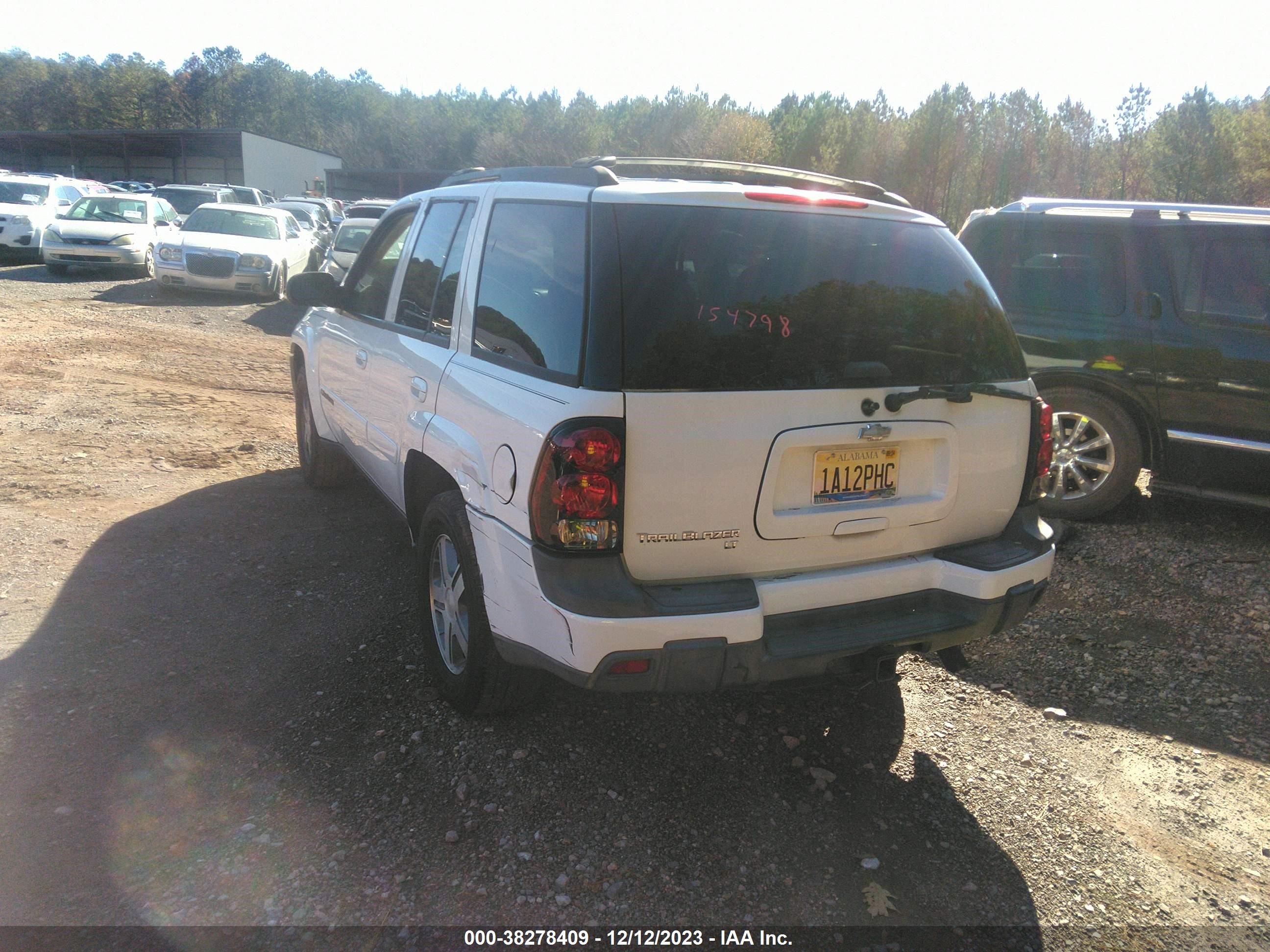 Photo 2 VIN: 1GNDS13S352154798 - CHEVROLET TRAILBLAZER 