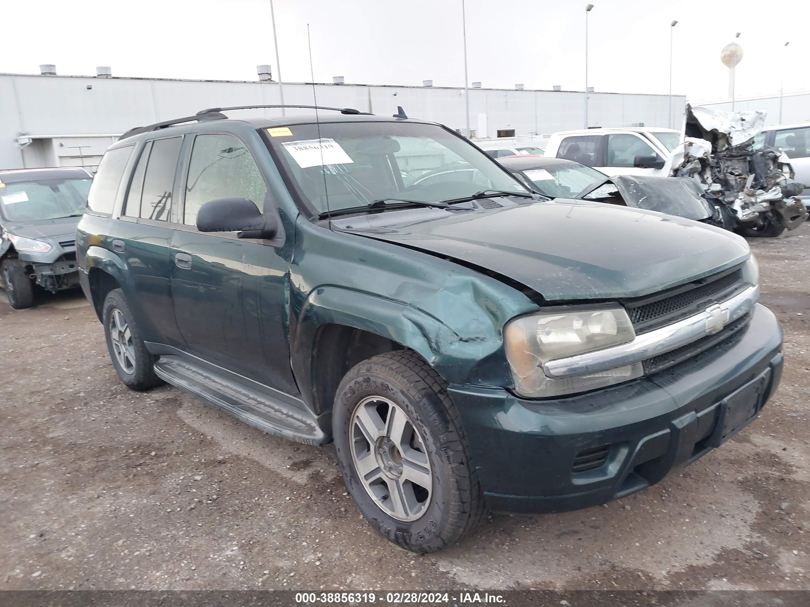 Photo 0 VIN: 1GNDS13S362196888 - CHEVROLET TRAILBLAZER 