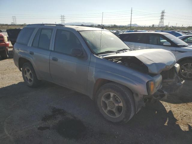 Photo 3 VIN: 1GNDS13S372249980 - CHEVROLET TRAILBLAZE 