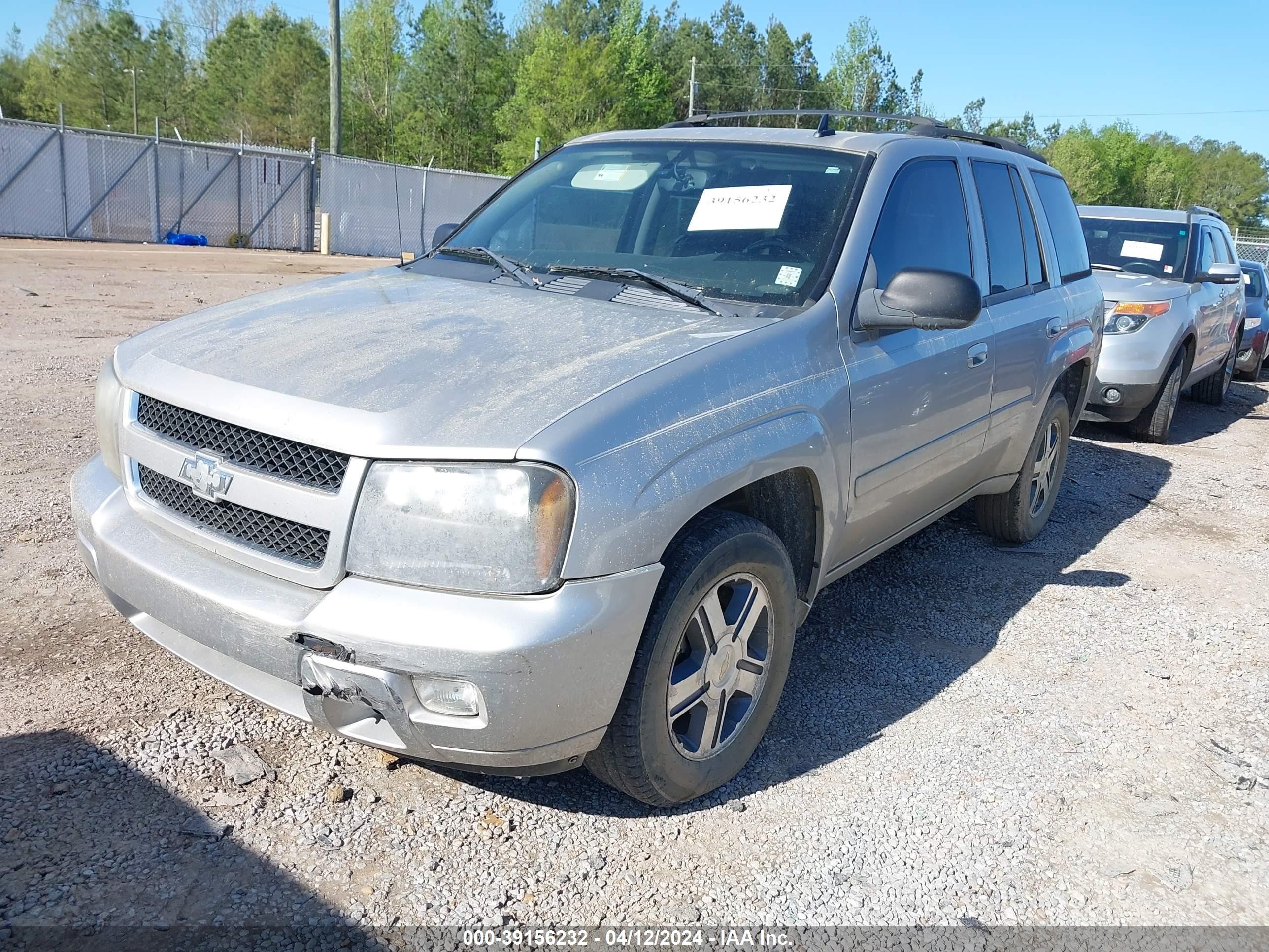 Photo 1 VIN: 1GNDS13S382220643 - CHEVROLET TRAILBLAZER 