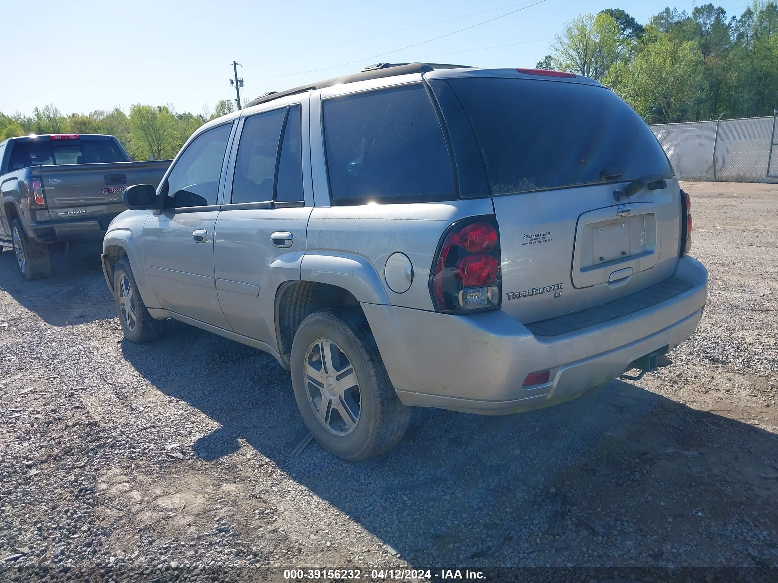 Photo 2 VIN: 1GNDS13S382220643 - CHEVROLET TRAILBLAZER 