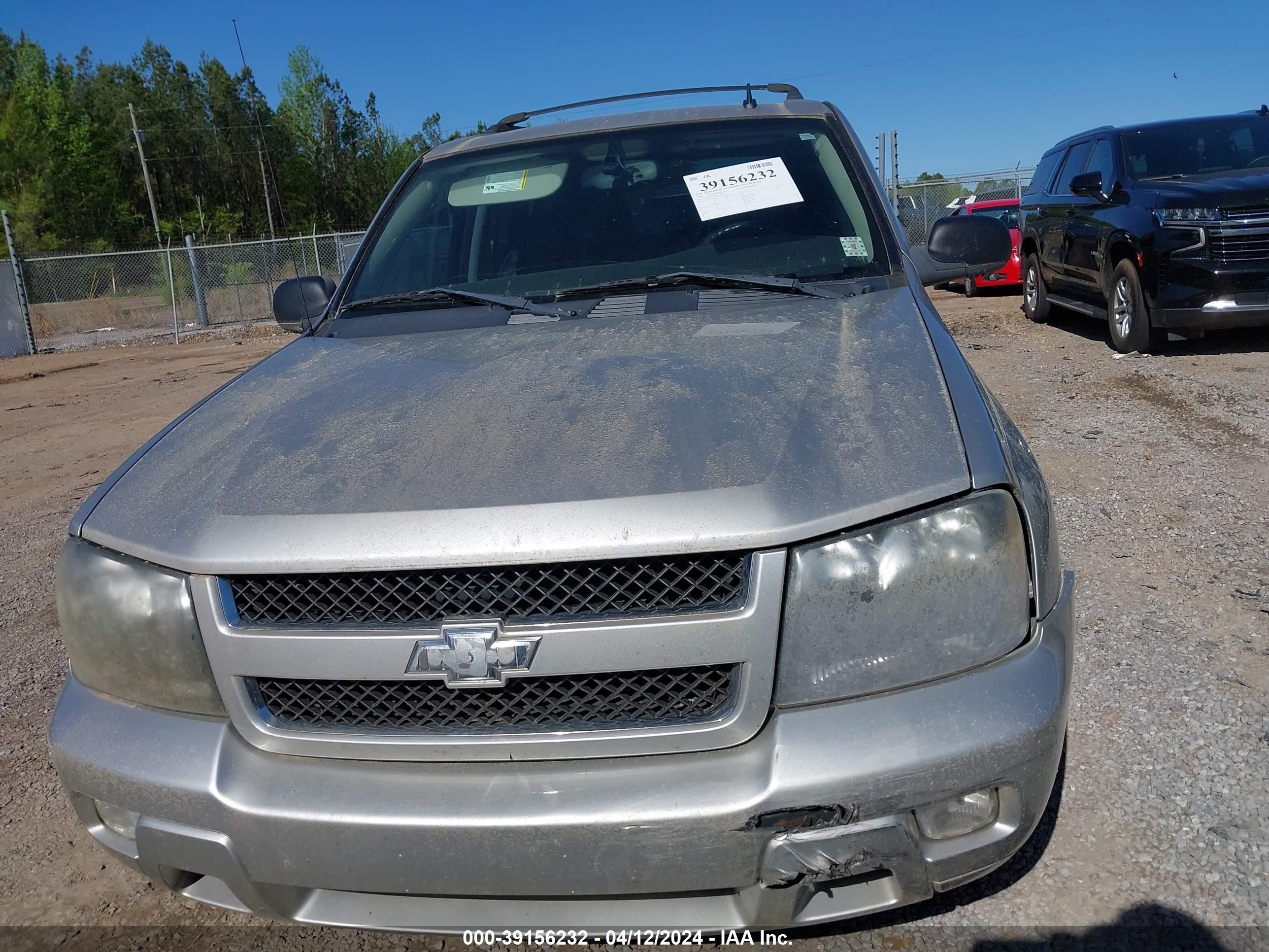 Photo 5 VIN: 1GNDS13S382220643 - CHEVROLET TRAILBLAZER 