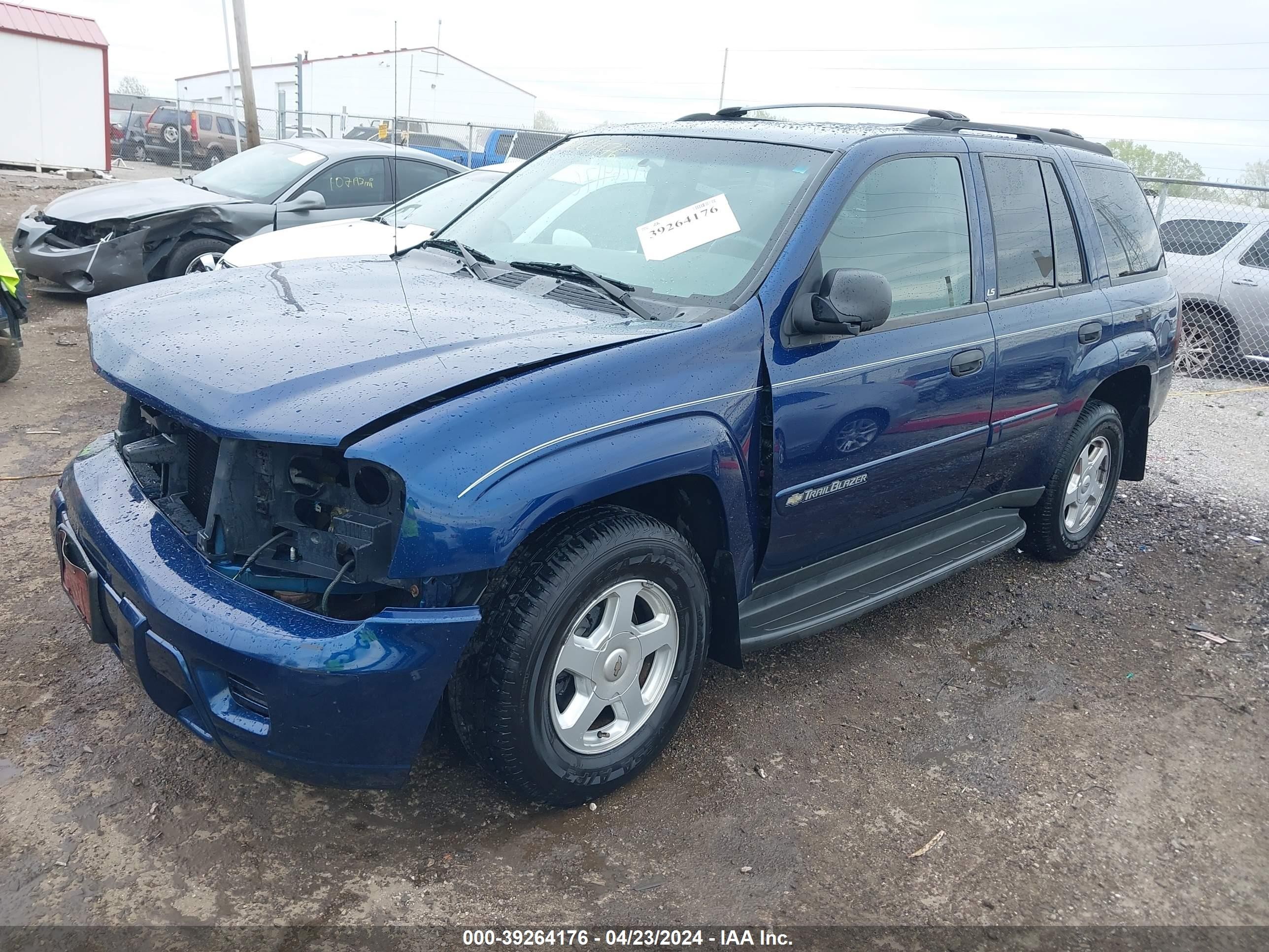 Photo 1 VIN: 1GNDS13S422399931 - CHEVROLET TRAILBLAZER 