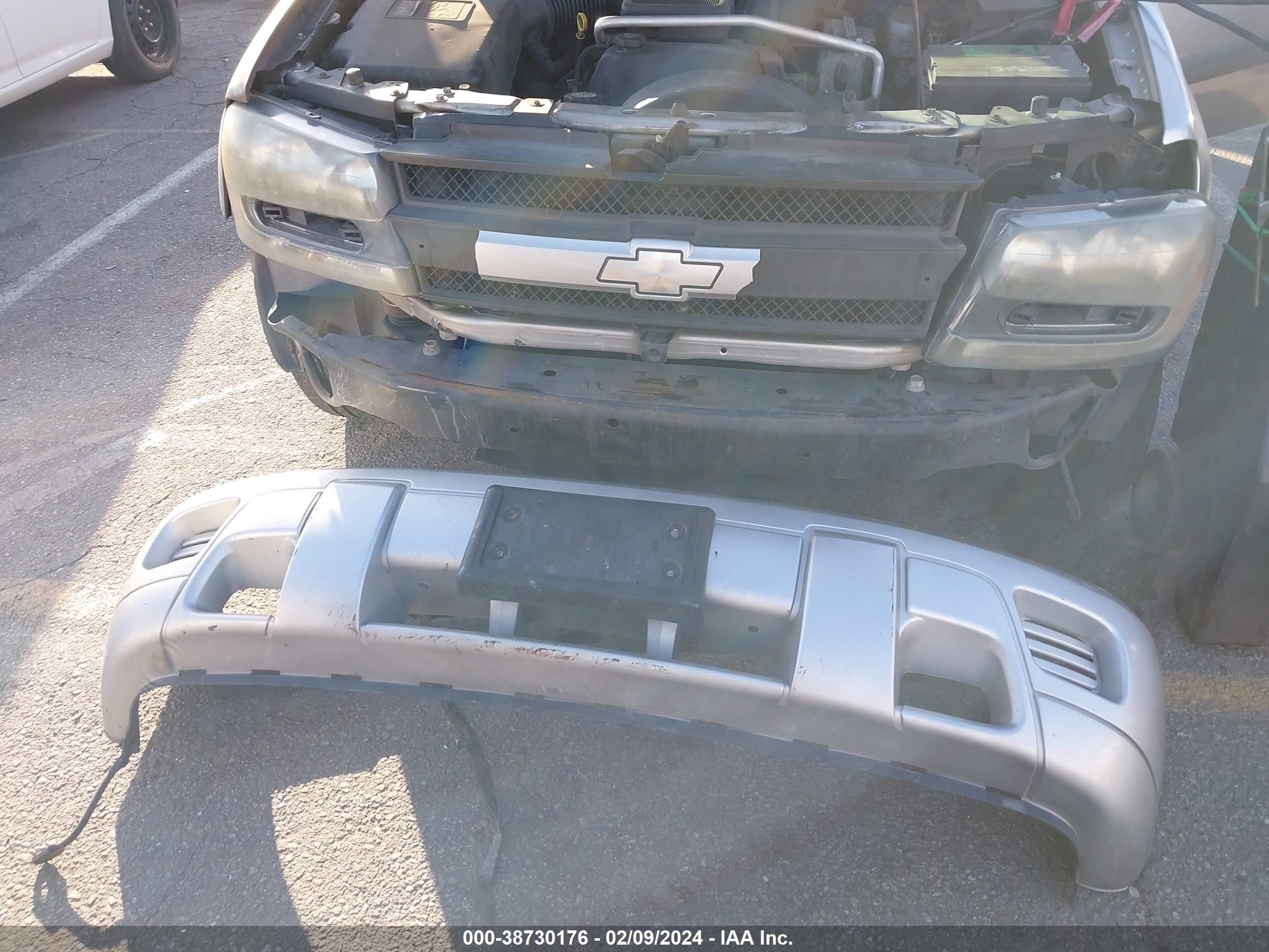 Photo 5 VIN: 1GNDS13S442145509 - CHEVROLET TRAILBLAZER 