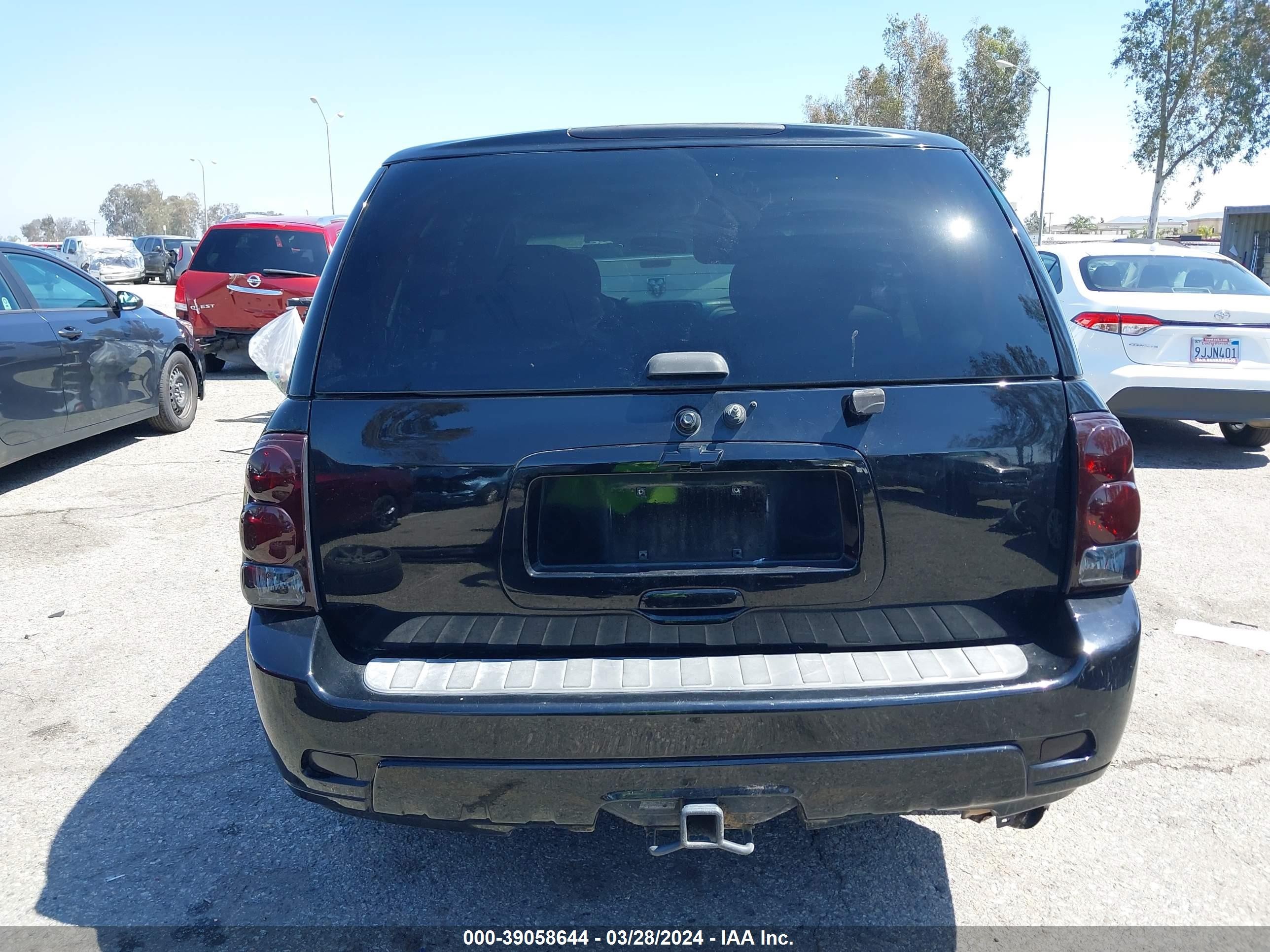 Photo 15 VIN: 1GNDS13S442156493 - CHEVROLET TRAILBLAZER 