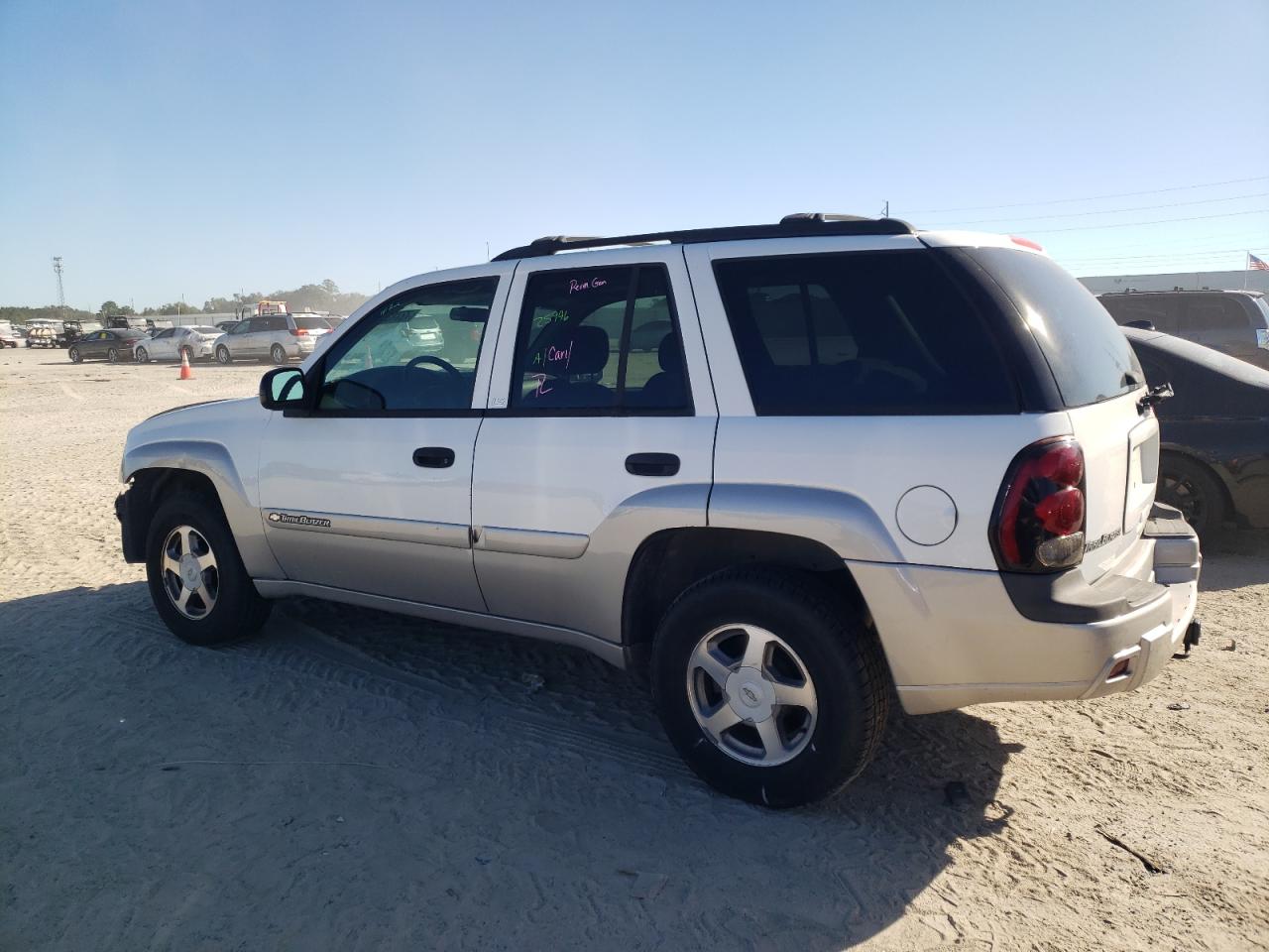 Photo 1 VIN: 1GNDS13S442189090 - CHEVROLET TRAILBLAZER 