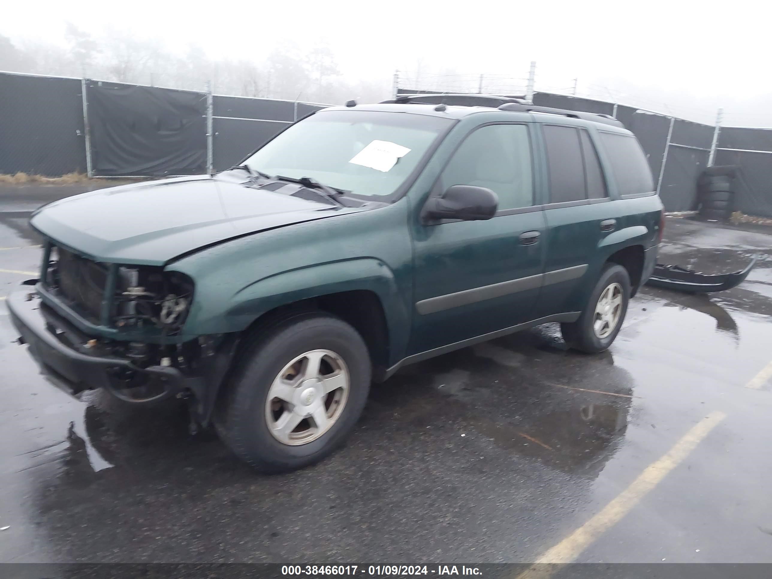 Photo 1 VIN: 1GNDS13S452287294 - CHEVROLET TRAILBLAZER 