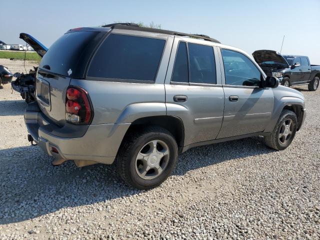 Photo 2 VIN: 1GNDS13S472150973 - CHEVROLET TRAILBLZR 