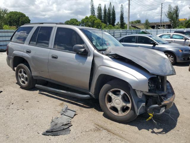 Photo 3 VIN: 1GNDS13S472222318 - CHEVROLET TRAILBLAZE 