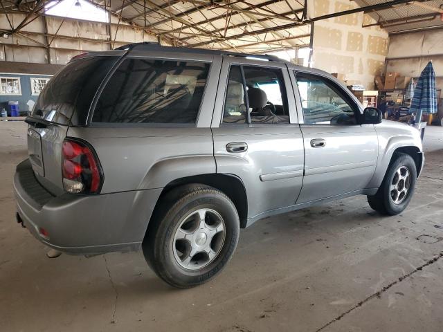 Photo 2 VIN: 1GNDS13S482261539 - CHEVROLET TRAILBLZR 